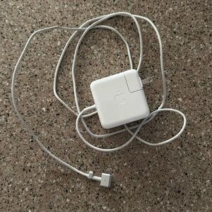 Apple Charger
